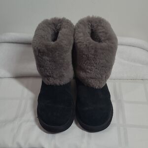 UGG Black and Gray Womens Boots